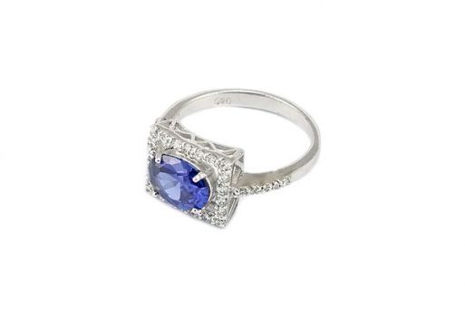 Серебряное кольцо с танзанитом 50370 купить в магазине Самоцветы мира