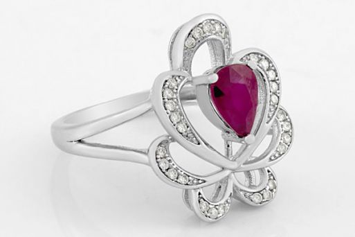 Серебряное кольцо с рубином и фианитами 55246 купить в магазине Самоцветы мира