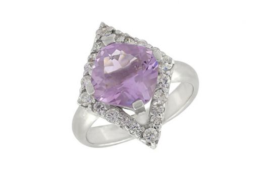 Серебряное кольцо с аметистом и фианитами 59355 купить в магазине Самоцветы мира