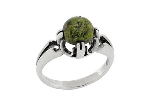Серебряное кольцо с змеевиком 60755 купить в магазине Самоцветы мира