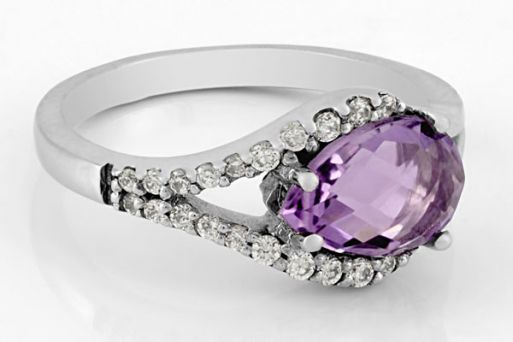 Серебряное кольцо с аметистом и фианитами 62096 купить в магазине Самоцветы мира