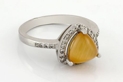 Серебряное кольцо с кошачьим глазом 62187 купить в магазине Самоцветы мира