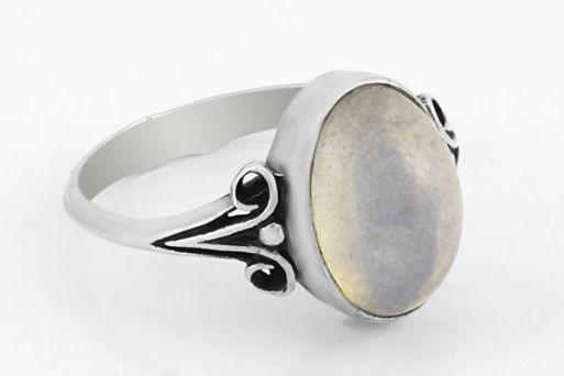 Серебряное кольцо с лунным камнем 63188 купить в магазине Самоцветы мира