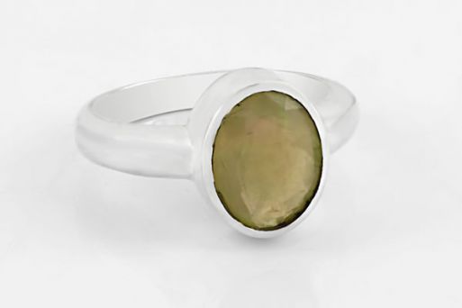 Серебряное кольцо с опалом 63373 купить в магазине Самоцветы мира