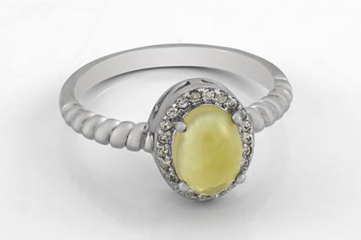 Серебряное кольцо с опалом 63824 купить в магазине Самоцветы мира