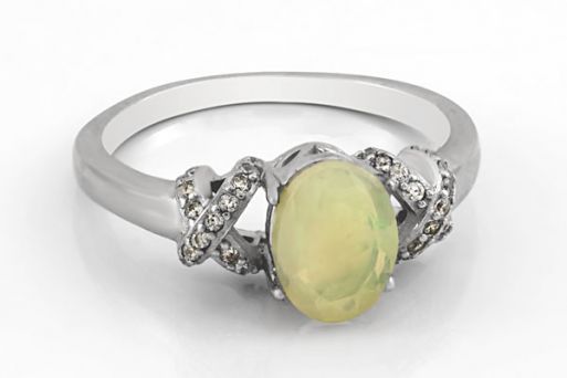Серебряное кольцо с опалом 63830 купить в магазине Самоцветы мира