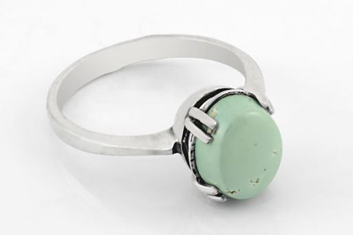 Серебряное кольцо с натуральной бирюзой 63863 купить в магазине Самоцветы мира