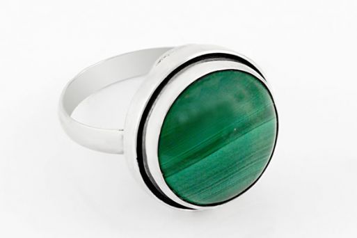 Серебряное кольцо с малахитом 64517 купить в магазине Самоцветы мира