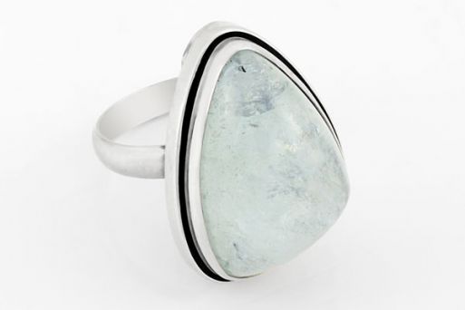 Серебряное кольцо с аквамарином 64533 купить в магазине Самоцветы мира