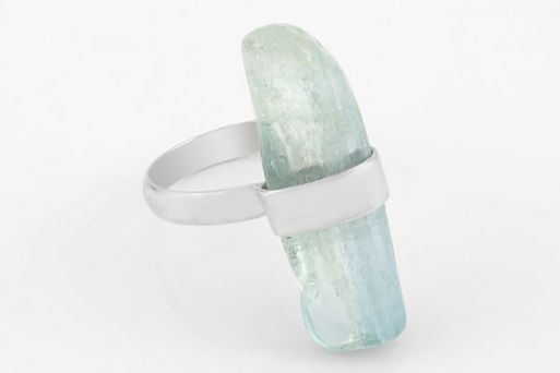 Серебряное кольцо с аквамарином 64539 купить в магазине Самоцветы мира