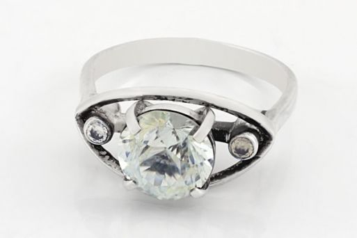 Серебряное кольцо с топазом 65437 купить в магазине Самоцветы мира